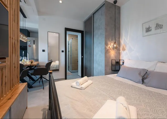 Апартаменты Cozy In With Sauna