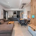 Amazing In With Sauna Drage